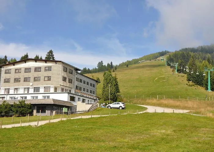 Hotel Alpenrose Gerlitzen 3*