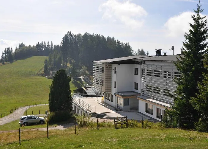 Hotel Alpenrose Gerlitzen 3*